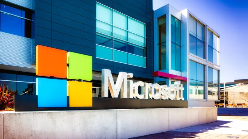 microsoft support email